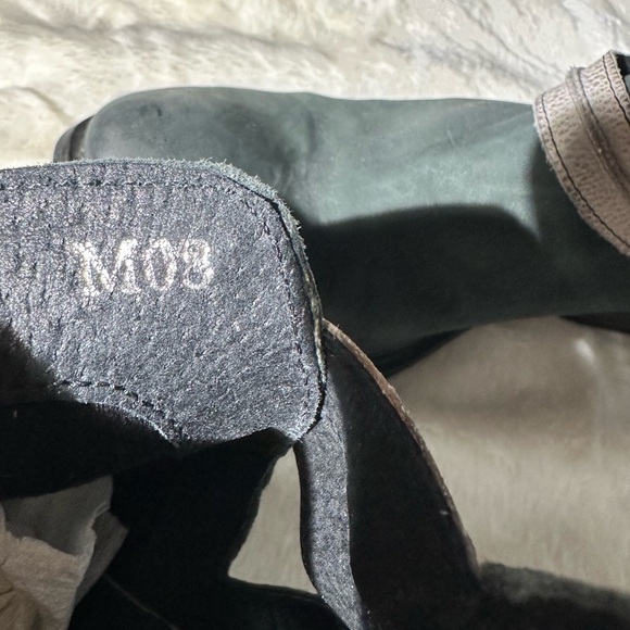 Rebel Calista Charcoal/Black Distressed Leather Ankle Bootie Sz 8 Buckle Western - Picture 7 of 11